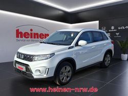 Weiß Gebraucht 2023 Suzuki Vitara Comfort SUV | 19.499 € (Fairer Preis)