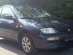 Blau Gebraucht 1997 Mazda 323 Kleinwagen | 1.850 € (Fairer Preis)
