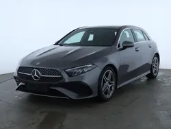 Mountaingrau met. Gebraucht 2024 Mercedes A200 AMG line Limousine | 34.600 € (Etwas zu teuer)