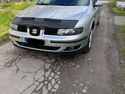 Silber Gebraucht 2004 Seat Leon Limousine | 750 € (Fairer Preis)