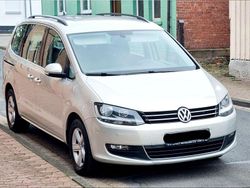 Grau Gebraucht 2012 VW Sharan Comfortline Van / Kleinbus | 11.300 € (Etwas zu teuer)