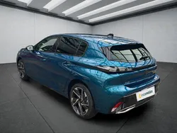 Blau Neu 2025 Peugeot 308 Allure Kleinwagen | 32.549 € (Guter Preis)