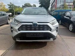 Silber Gebraucht 2021 Toyota RAV4 Hybrid Edition SUV | 24.999 € (Superpreis)
