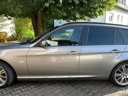 Grau Gebraucht 2011 BMW 318 Lifestyle Kombi | 5.700 € (Fairer Preis)