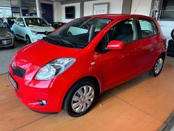 Rot Gebraucht 2007 Toyota Yaris Sol Kleinwagen | 7.690 € (Etwas zu teuer)