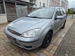 Grau Gebraucht 2004 Ford Focus Viva Kombi | 750 € (Guter Preis)