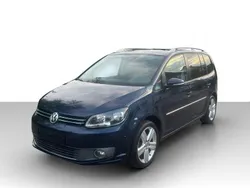 Blau Gebraucht 2010 VW Touran Highline Van / Kleinbus | 9.489 € (Fairer Preis)