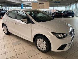 Weiß Gebraucht 2025 Seat Ibiza Reference Limousine | 16.990 € (Guter Preis)