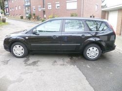 Schwarz metallic Gebraucht 2005 Ford Focus Kombi | 6.200 €
