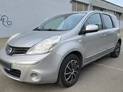 Silber Gebraucht 2010 Nissan Note Van / Kleinbus | 3.500 € (Fairer Preis)