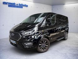 Schwarz Gebraucht 2021 Ford Tourneo Custom Titanium X Van | 35.990 € (Etwas zu teuer)