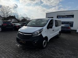 Weiß Gebraucht 2018 Opel Vivaro Van | 24.999 €
