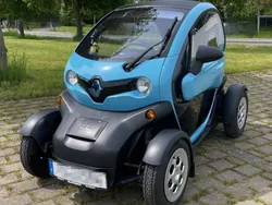 Blau Gebraucht 2015 Renault Twizy LE Kleinwagen | 5.200 € (Etwas zu teuer)