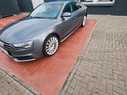 Grau Gebraucht 2015 Audi A5 Sportback Limousine | 16.000 € (Guter Preis)