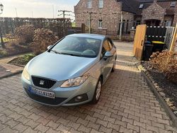 Blau Gebraucht 2009 Seat Ibiza Style Limousine | 2.500 € (Guter Preis)