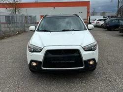 Weiß Gebraucht 2012 Mitsubishi ASX Instyle SUV | 8.450 € (Teuer)