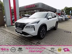Weiß Neu 2025 Nissan X-Trail Tekna SUV | 49.590 €