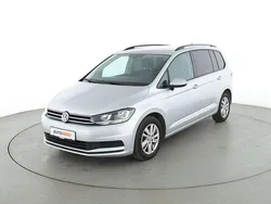 Grau Gebraucht 2019 VW Touran Comfortline Van / Kleinbus | 20.420 € (Fairer Preis)
