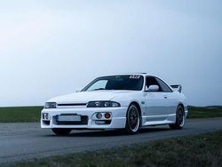 Weiß Gebraucht 2018 Nissan Skyline | 31.000 €