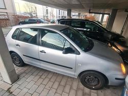 Silber Gebraucht 2004 VW Polo Kleinwagen | 850 € (Guter Preis)