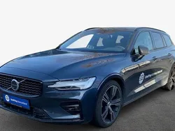 Blau Gebraucht 2024 Volvo V60 Plus Kombi | 44.999 € (Teuer)