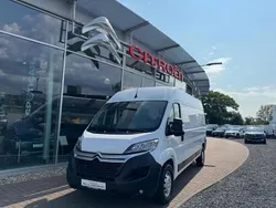 Weiß Gebraucht 2021 Citroën Jumper Van / Kleinbus | 23.900 € (Fairer Preis)