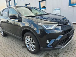 Schwarz Gebraucht 2018 Toyota RAV4 Hybrid Team SUV | 17.950 € (Fairer Preis)