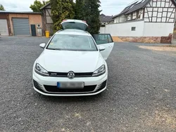 Weiß Gebraucht 2016 VW Golf VII GTD Kombi | 10.900 € (Fairer Preis)