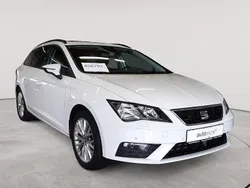 Weiß Gebraucht 2020 Seat Leon ST Style Kombi | 13.590 € (Guter Preis)