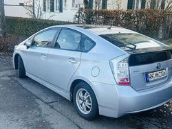 Silber Gebraucht 2010 Toyota Prius Limousine | 10.900 € (Etwas zu teuer)