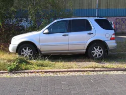 Silber Gebraucht 2002 Mercedes ML270 SUV | 4.000 € (Fairer Preis)