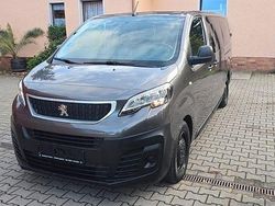 Grau Gebraucht 2021 Peugeot Expert Van | 24.990 € (Fairer Preis)