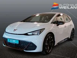 Eisweiß Gebraucht 2023 Cupra Born Kleinwagen | 28.410 € (Fairer Preis)