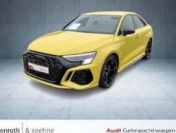 Gelb Gebraucht 2024 Audi RS3 Advanced Kleinwagen | 64.925 € (Fairer Preis)