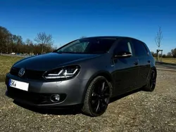 Grau Gebraucht 2012 VW Golf VI Match Limousine | 8.950 € (Etwas zu teuer)