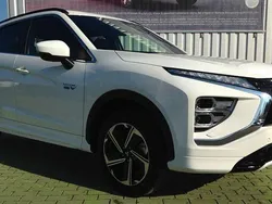 Weiß Neu 2024 Mitsubishi Eclipse Cross Plus SUV | 31.690 €