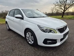 Weiß Gebraucht 2019 Peugeot 308 Limousine | 6.800 € (Fairer Preis)