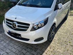 Weiß Gebraucht 2019 Mercedes V220 Edition Van / Kleinbus | 29.400 € (Guter Preis)