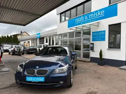 Blau Gebraucht 2009 BMW 525 Lifestyle Kombi | 2.990 € (Superpreis)