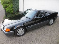Schwarz Gebraucht 1993 Mercedes SL300 Cabrio | 22.990 €