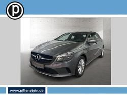 Grau Gebraucht 2017 Mercedes A180 Style Limousine | 15.491 € (Guter Preis)