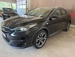 Schwarz Gebraucht 2021 Kia XCeed Vision SUV | 15.999 € (Fairer Preis)