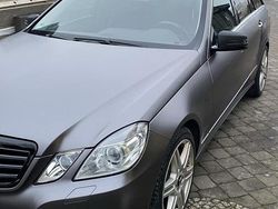 Schwarz Gebraucht 2010 Mercedes E500 Kombi | 14.500 € (Teuer)