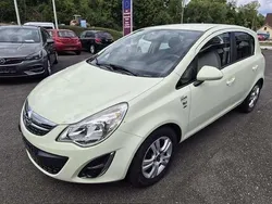 Guacomole weiß Gebraucht 2011 Opel Corsa Satellite Limousine | 4.900 € (Fairer Preis)