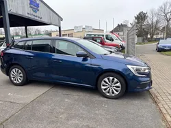 Blau Gebraucht 2020 Renault Mégane IV Limousine | 7.650 € (Guter Preis)