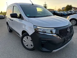 Mineral white (s) Gebraucht 2023 Nissan Townstar Acenta Van / Kleinbus | 16.450 €