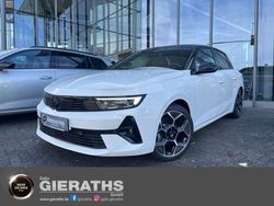 Weiss Gebraucht 2024 Opel Astra Ultimate Limousine | 29.590 € (Teuer)