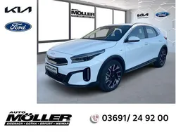 Weiss Neu 2025 Kia XCeed Comfort SUV | 26.749 € (Guter Preis)