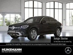 Obsidianschwarz metallic Gebraucht 2020 Mercedes GLC200 SUV | 41.889 € (Etwas zu teuer)