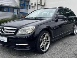 Schwarz Gebraucht 2010 Mercedes C300 Avantgarde Limousine | 4.700 €